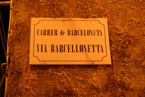 Placa en catalán en las calles de Alghero