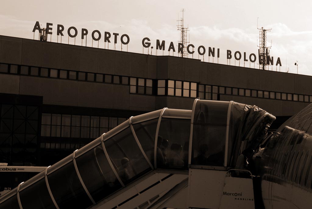 Aeropuerto Internacional Guglielmo Marconi de Bolonia.