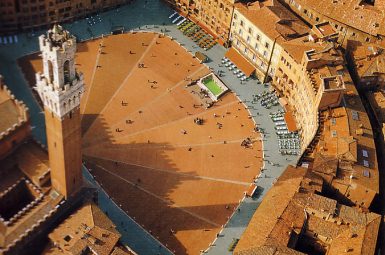 Piazza del Campo desde el cielo de Siena