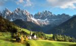 Vista de los montes Dolomitas en el norte de Italia